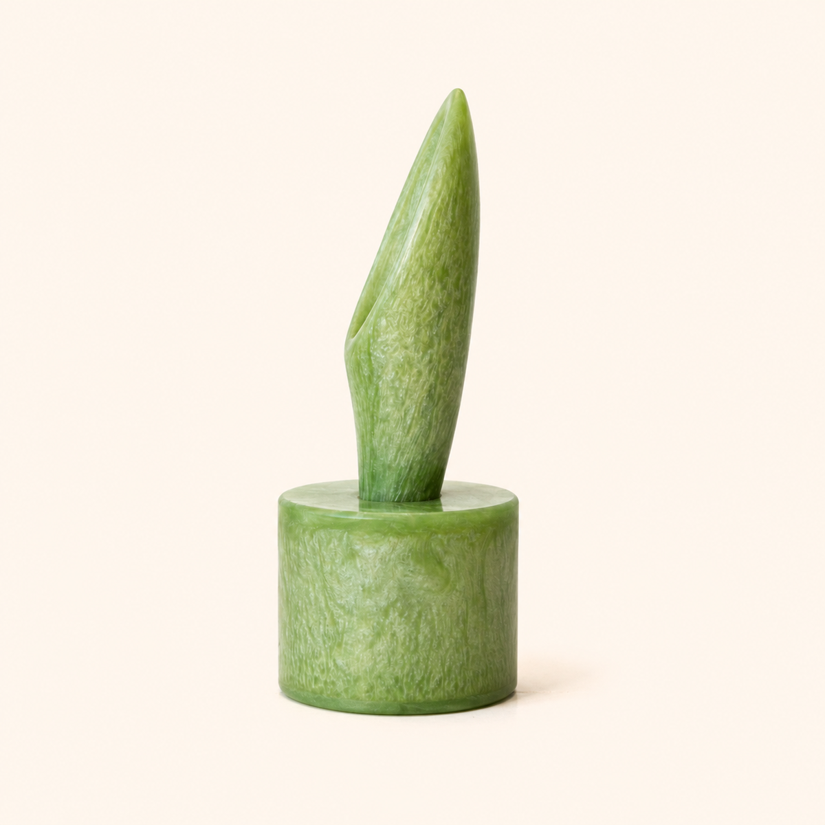 The marènski Gua Sha Horn Green